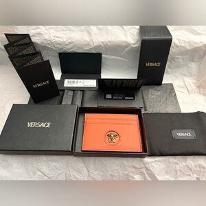 Versace Medusa Orange Leather Cardholder - FULL SET- Box Dust bag Cards Giftable